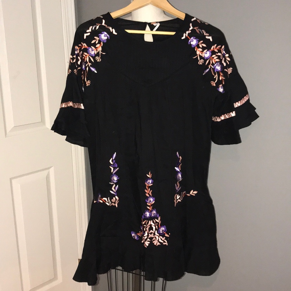 Embroidery mini dress